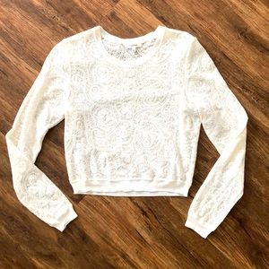 Aritzia Wilfred White Lace Long Sleeve Crew Crop Top